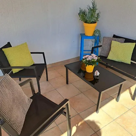 Apartment Family In Center Of Murter