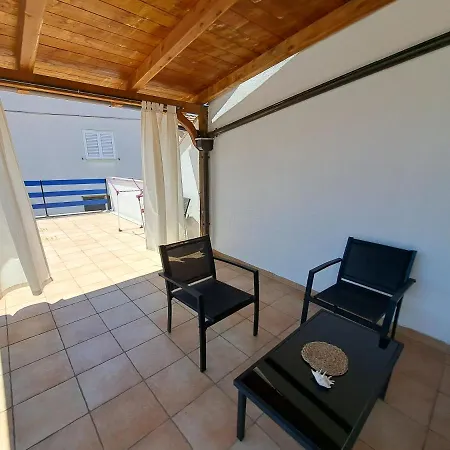 Apartment Family In Center Of *